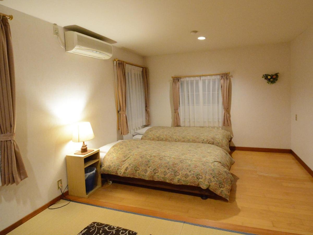 Habitación con zona de tatami