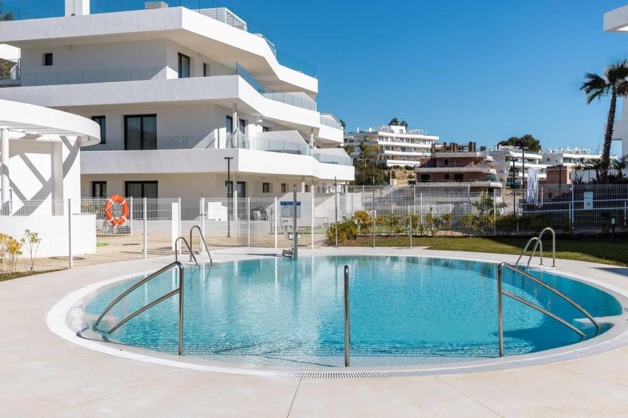 Estepona One 80 by Alfresco Stays - Chambres d’hôtes Estepona