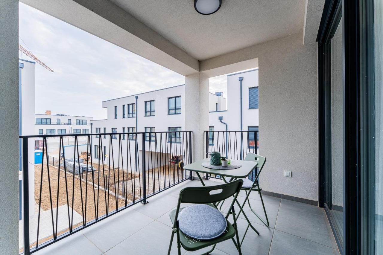 Flex SelfCheckIns 100 - Zagreb - 2 Bedrooms - Parking - Loggia - Ferienwohnung Velika Mlaka