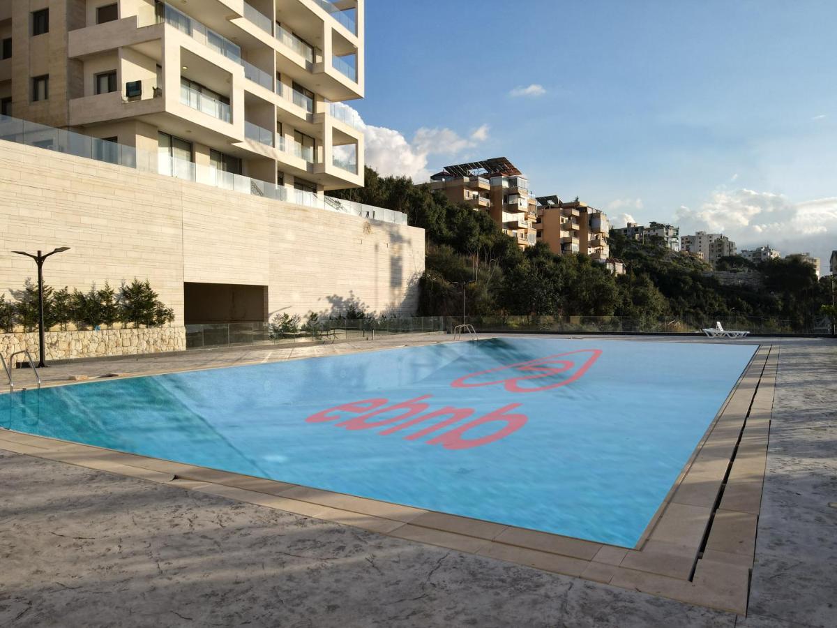 Tabarja Hills apartment - B&B