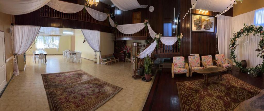 Kimin's Kinabalu Retreat - Bed and Breakfast Kampung Kundassang