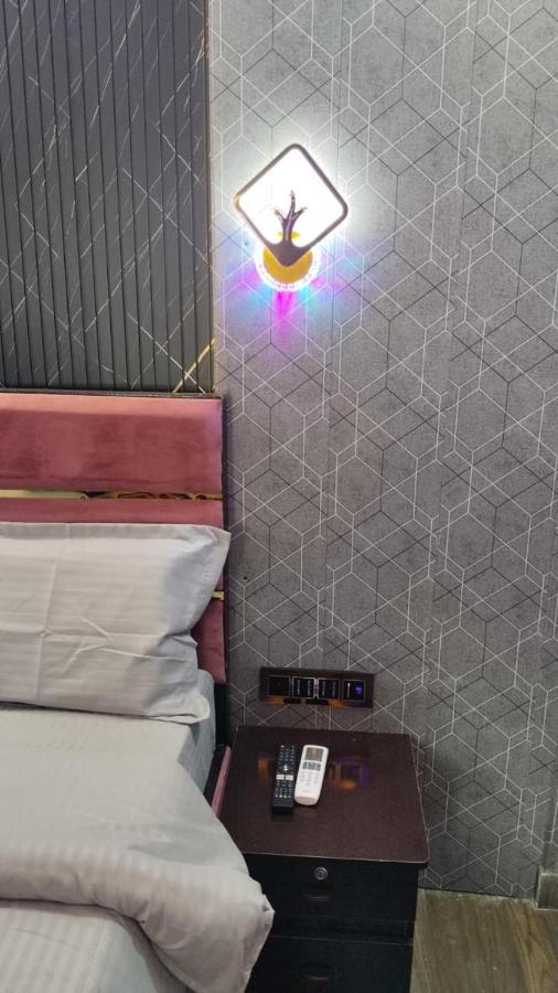 Radhika Home Stay - B&B Vrindāvan