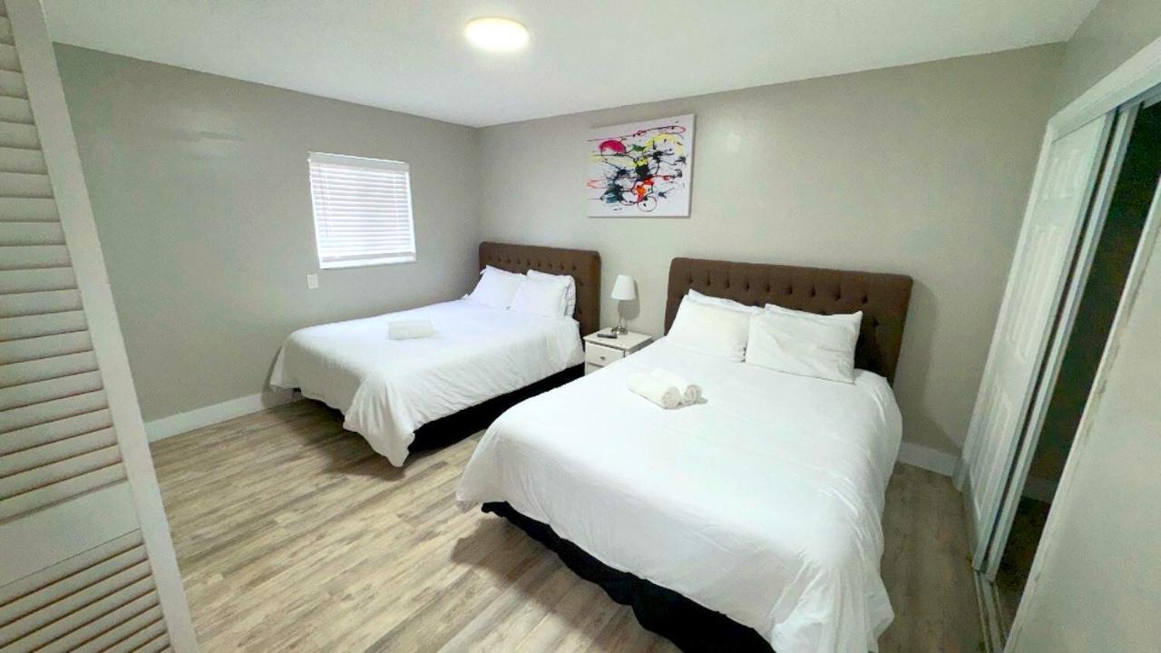 Comfortable & Spacious Place For The Family - Ferienwohnung Miami