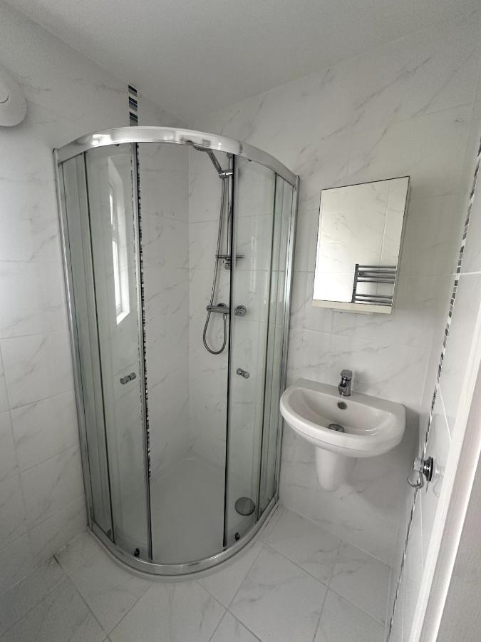 Stylish beachfront penthouse - Ferienwohnung Perranporth