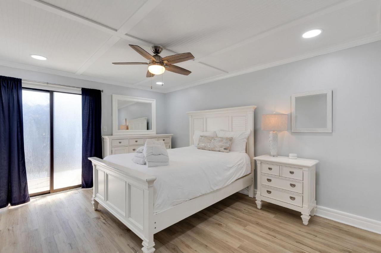Xanadu Penthouse3 BalconiesBeach Equipment - Ferienwohnung Hilton Head