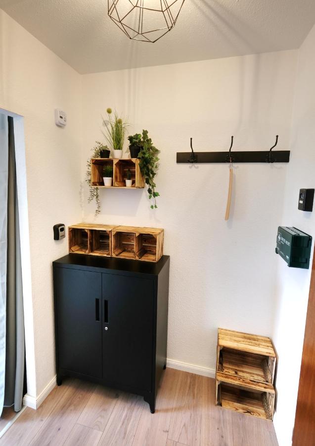 Cozy Jungle Fever - Modernes Apartment mit eigenem Parkplatz - Chambres d’hôtes