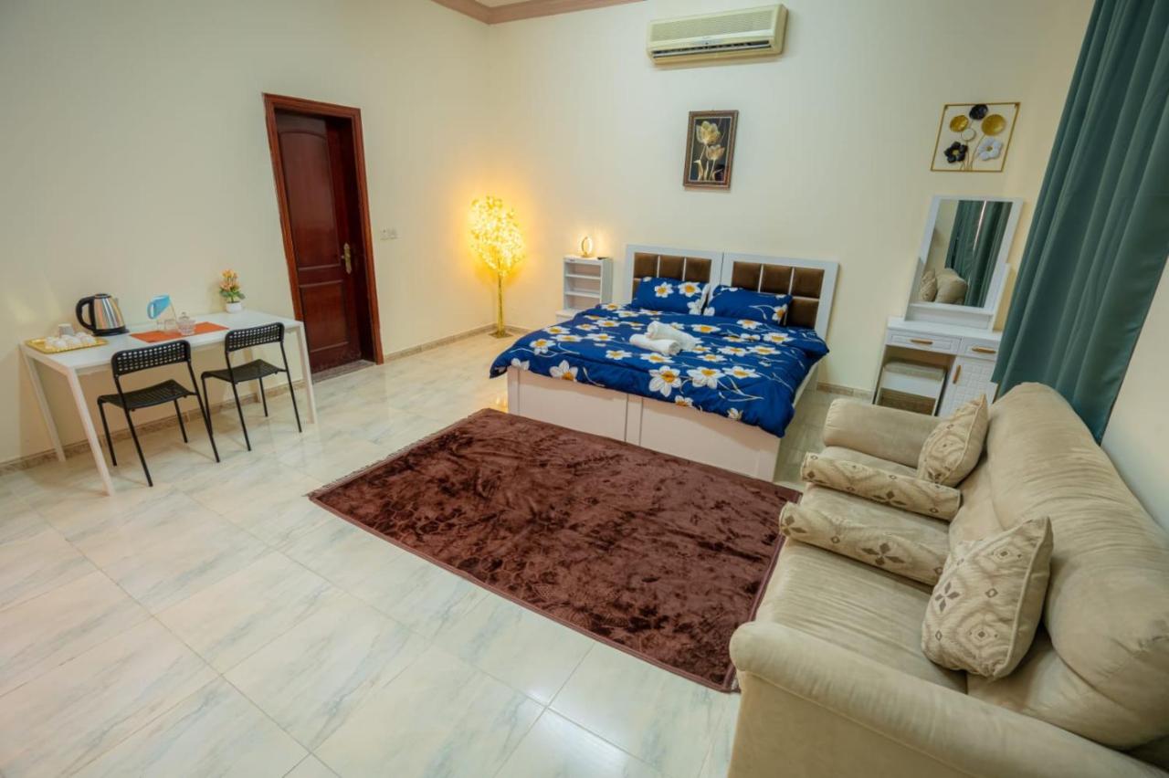 2 Rooms in villa - B&B Abu Dabi