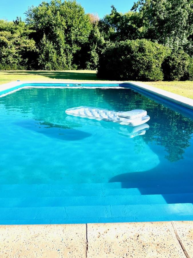 Casa en reserva natural en Lobos, 2 noches mínimo de estadía - B&B