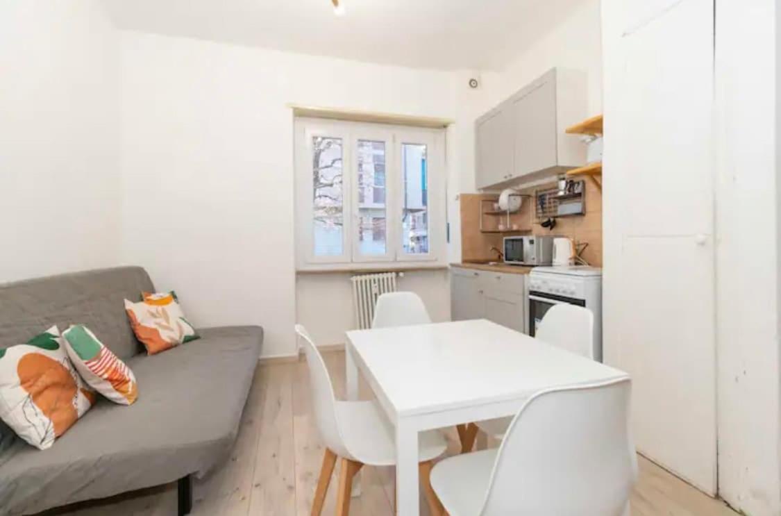 city flat, strategic position - Bed and Breakfast Turijn