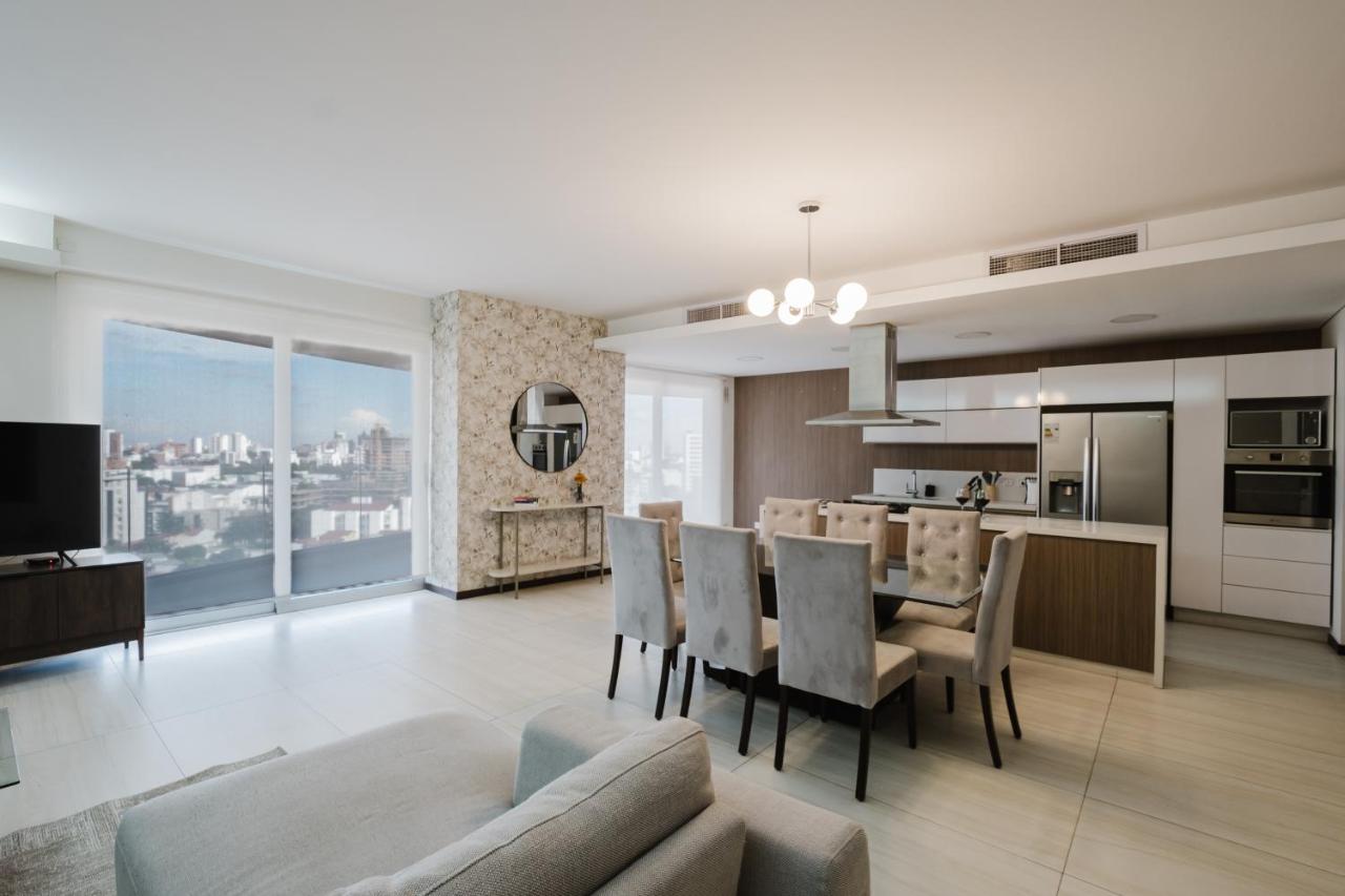 Riviera Skyview - B&B
