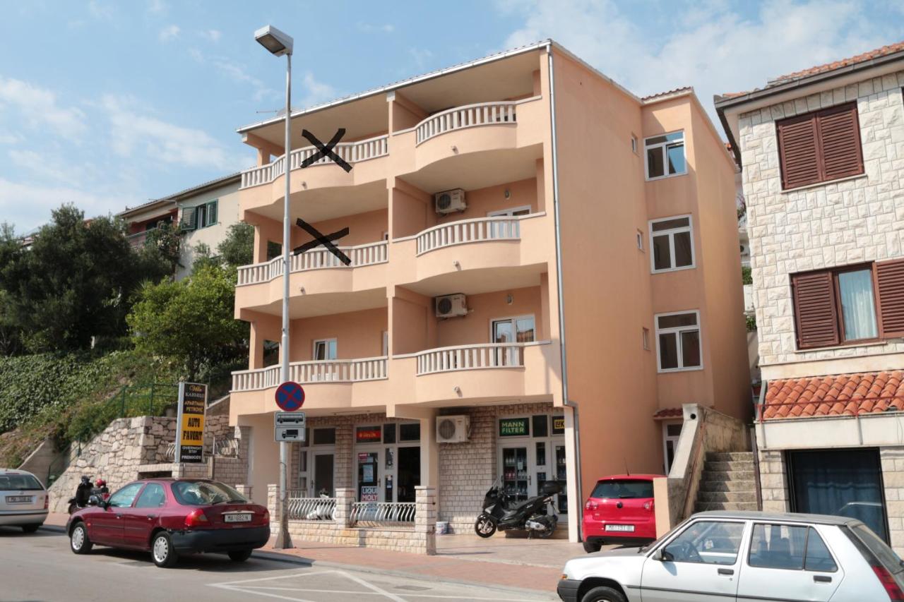 Appartamento con 1 Camera da Letto, Balcone e Vista Mare