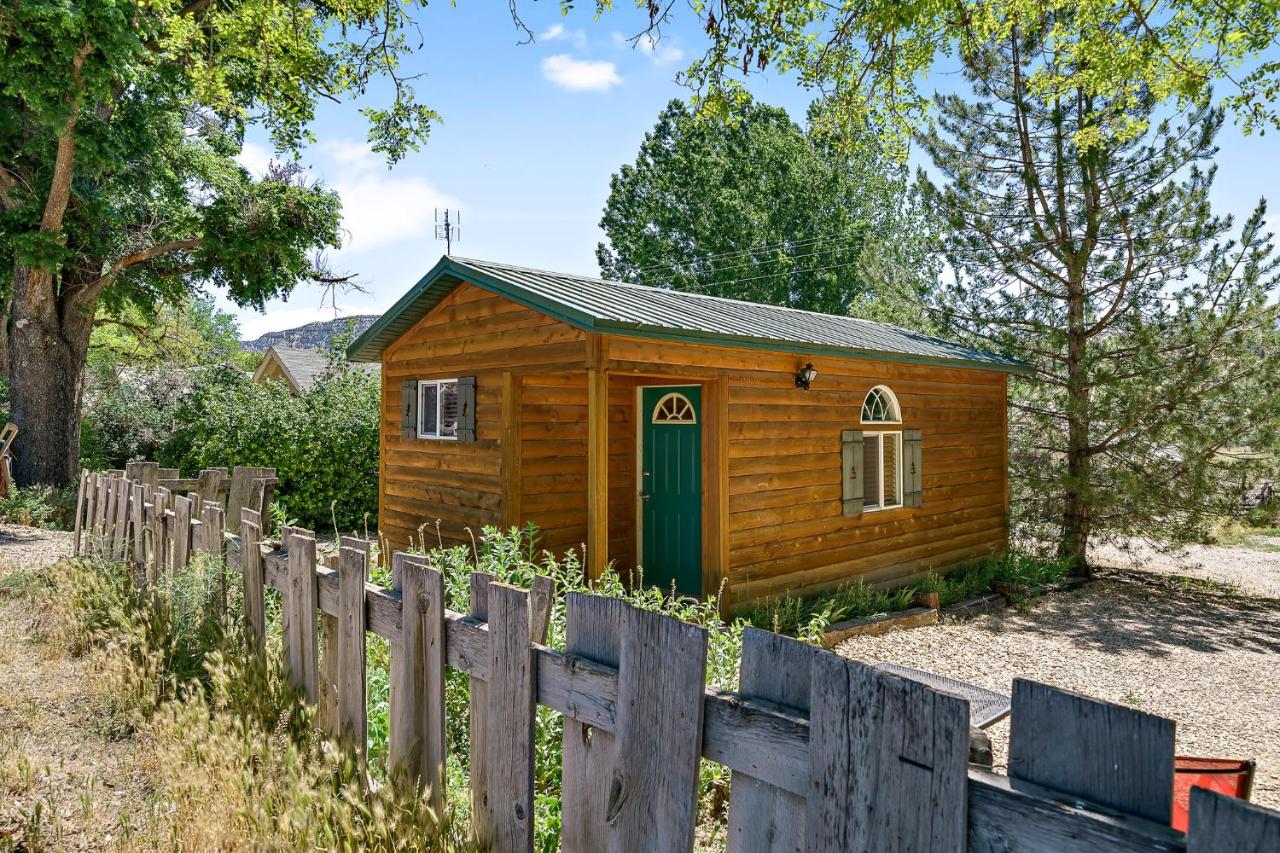 Cozy Cabin in Southern Utah Close to Zion - B&B Mount Carmel