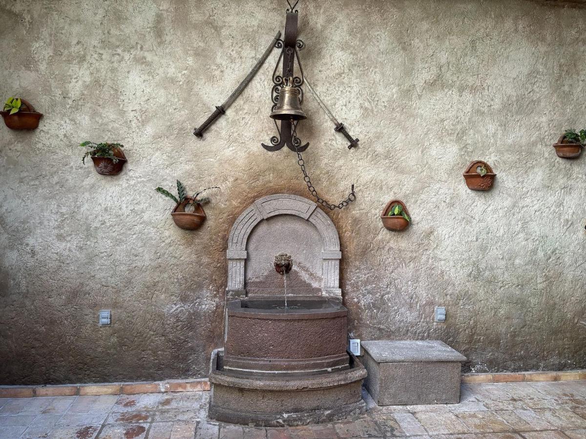 Loft Napoleón: La Elegancia en Val'Quirico - B&B