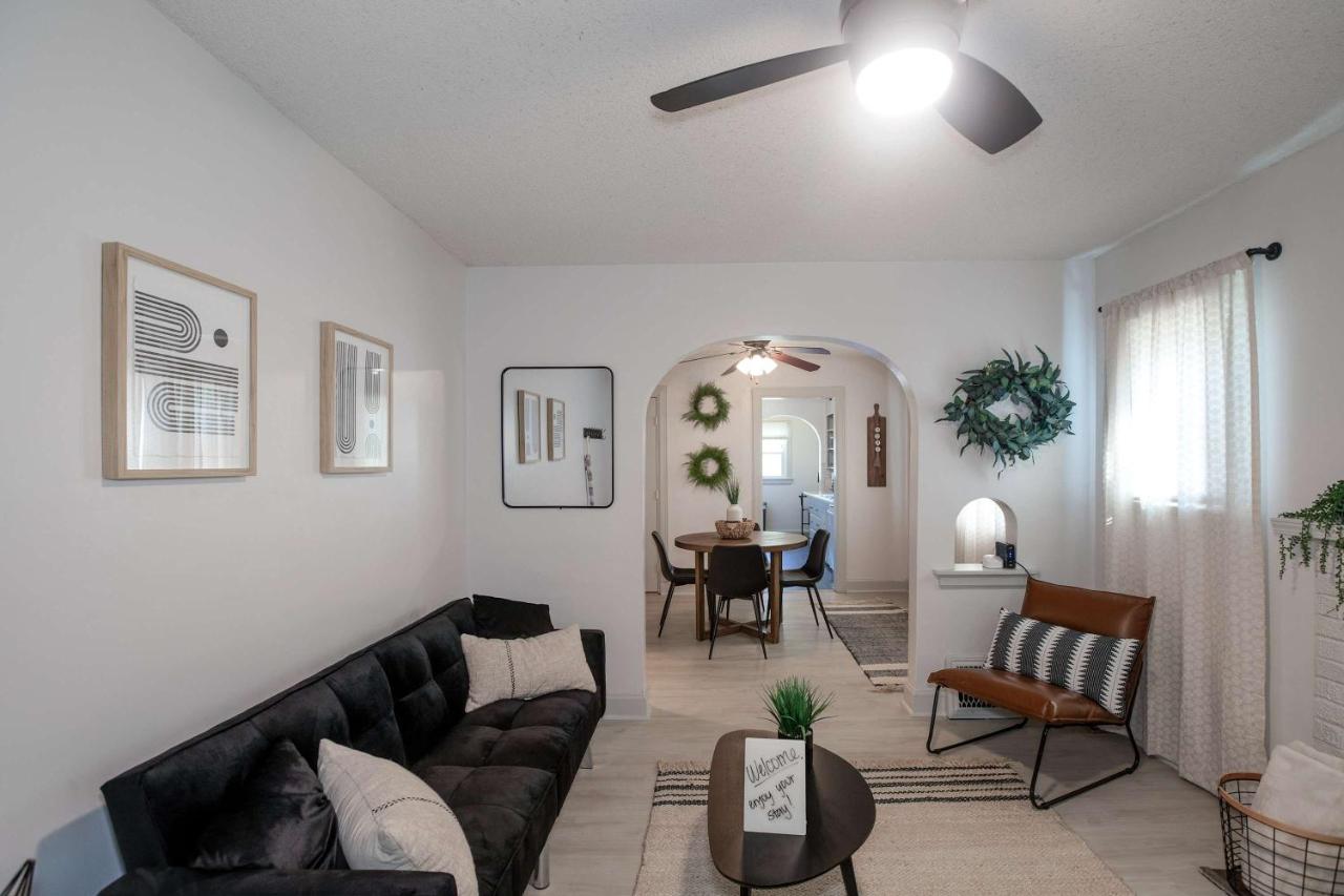 Home Sweet Home - Loft 3 BR - 1 BA WIFI SMART TV - Chambres d’hôtes