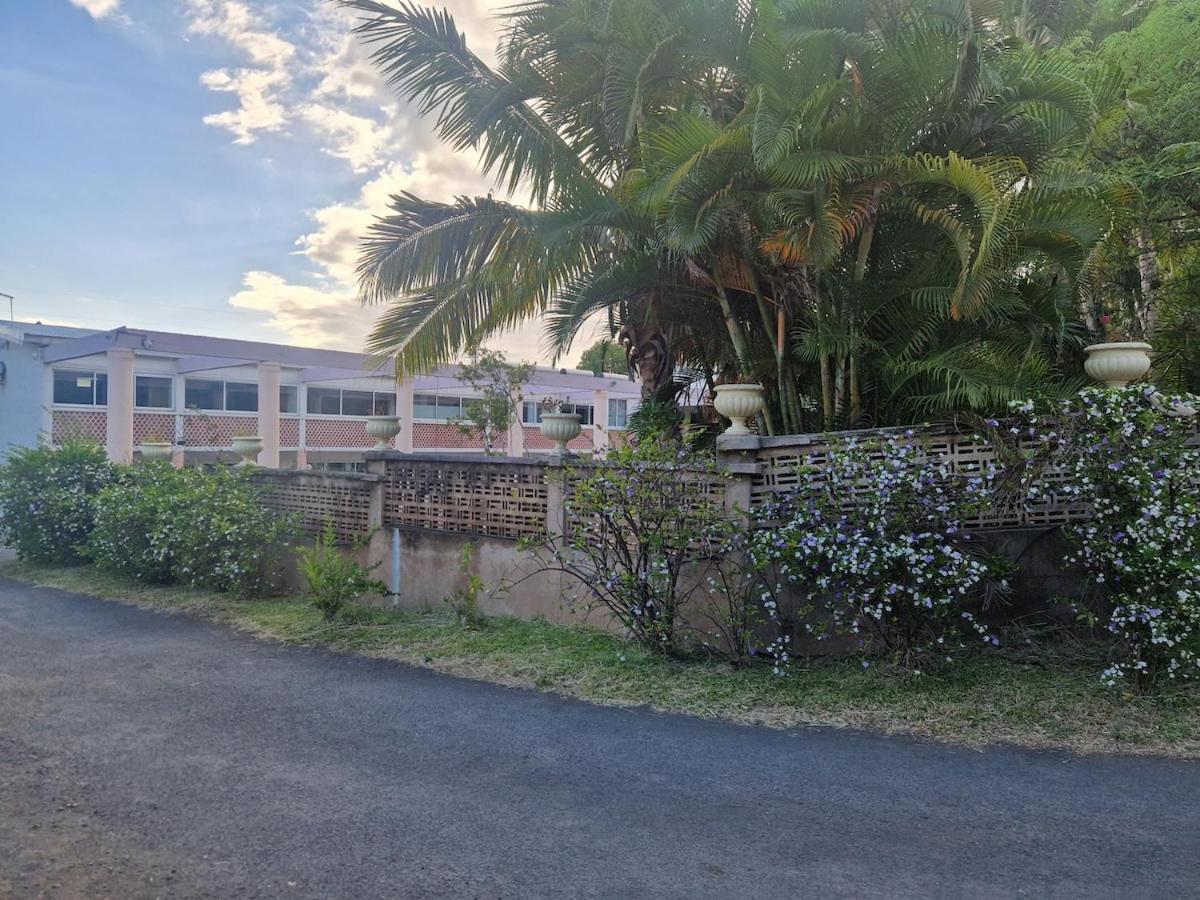 Jacaranda - Bed and Breakfast