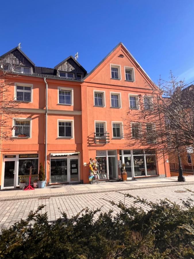 Zaremba - Apartament Rodzinny w Centrum - B&B