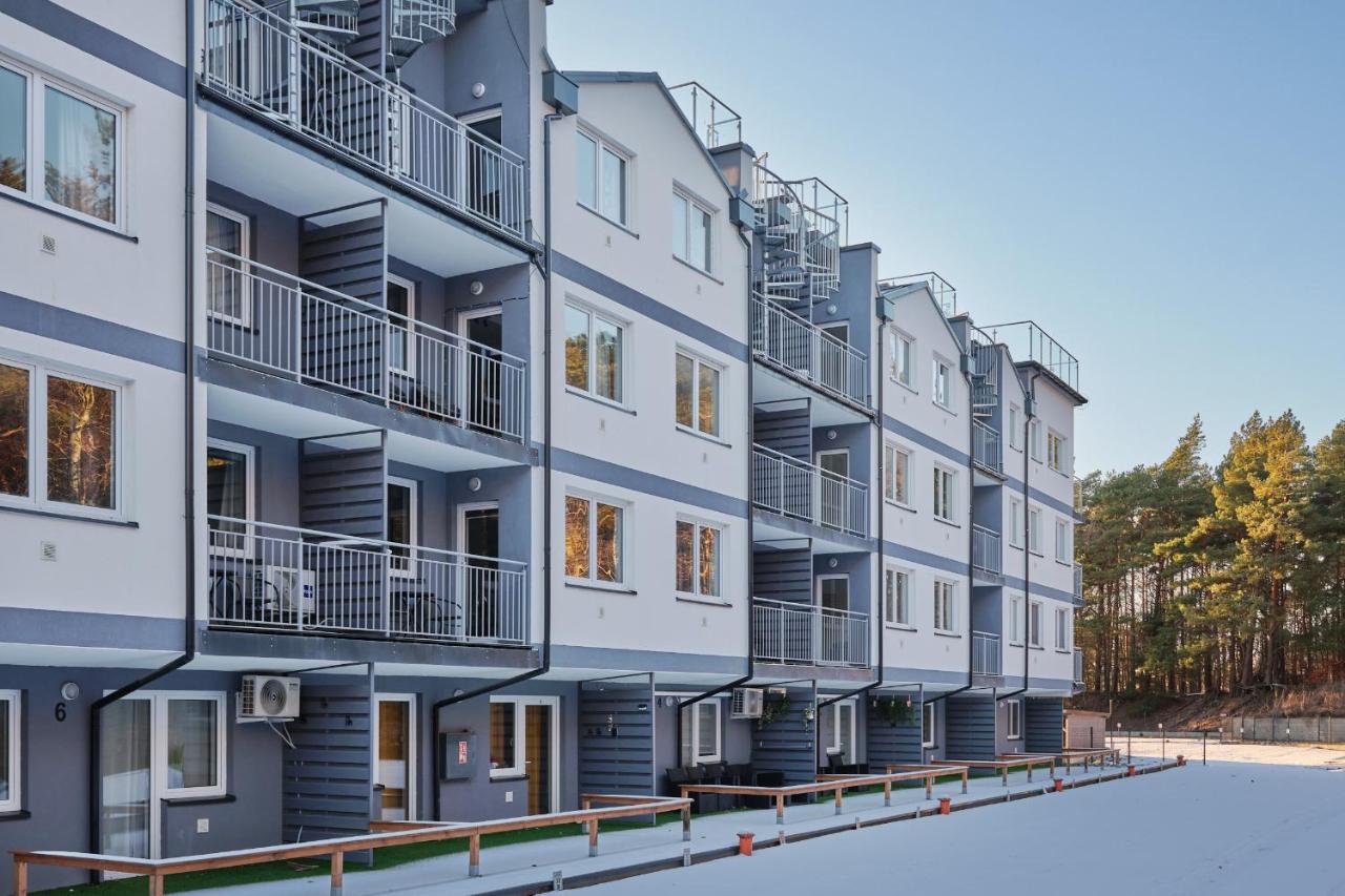 Apartamenty Wakacyjne Dębina - B&B