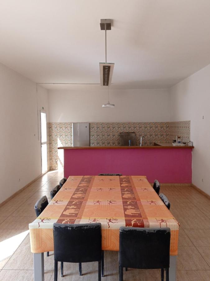 Camera Matrimoniale con Vista Giardino