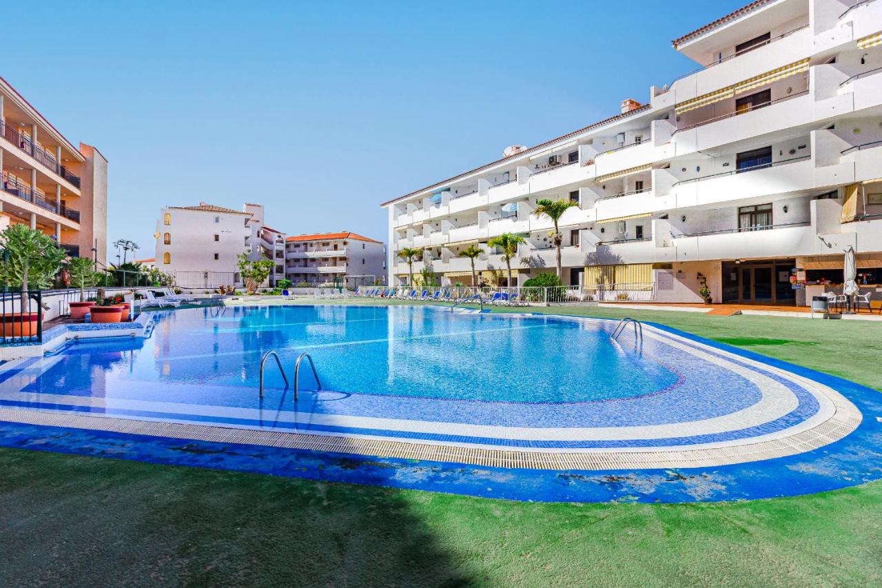 Summerland Nice Pool Los Cristianos - B&B Arona