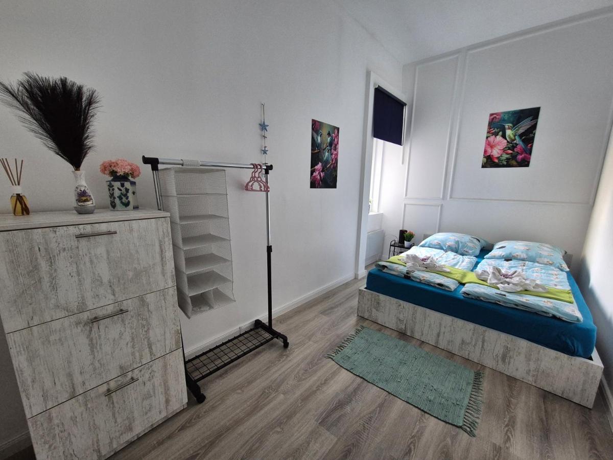 Damjanich 51- Lovely 3bedroom apartment - Chambres d’hôtes Budapest