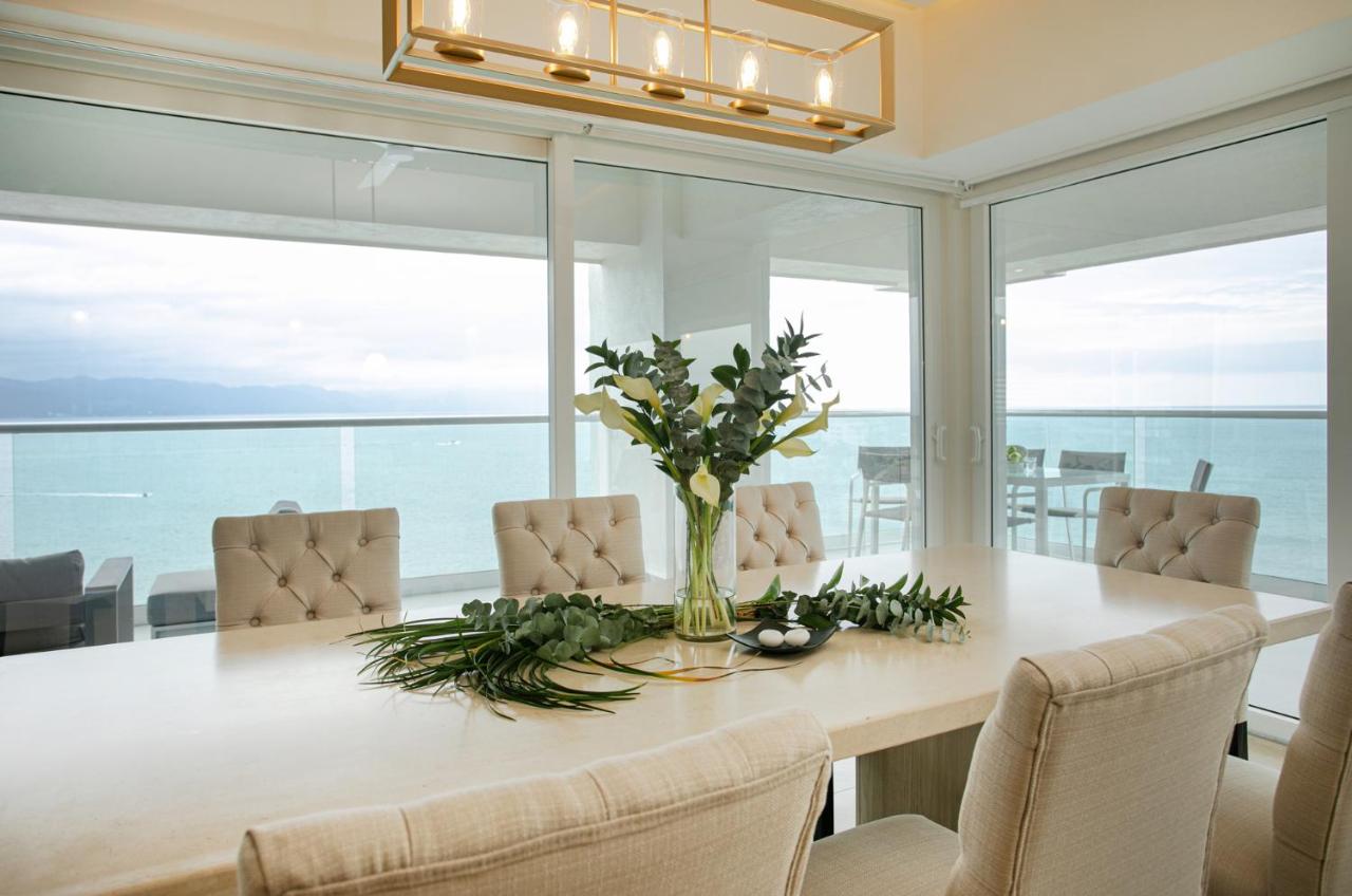 Luxurious Big Beachfront Condo Harbor 801 TN - B&B Puerto Vallarta