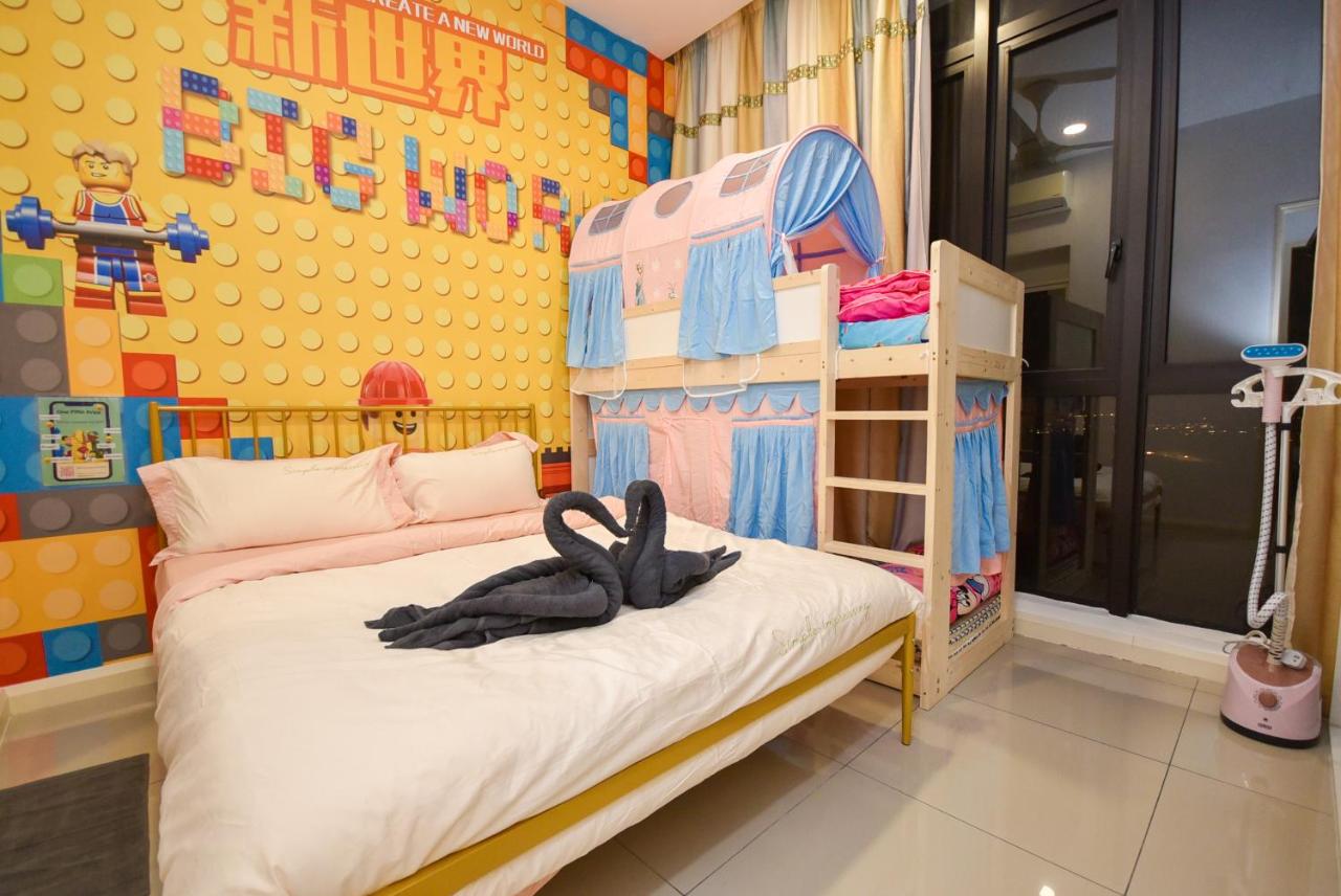 Appartamento con 2 Camere da Letto e Vista Lago