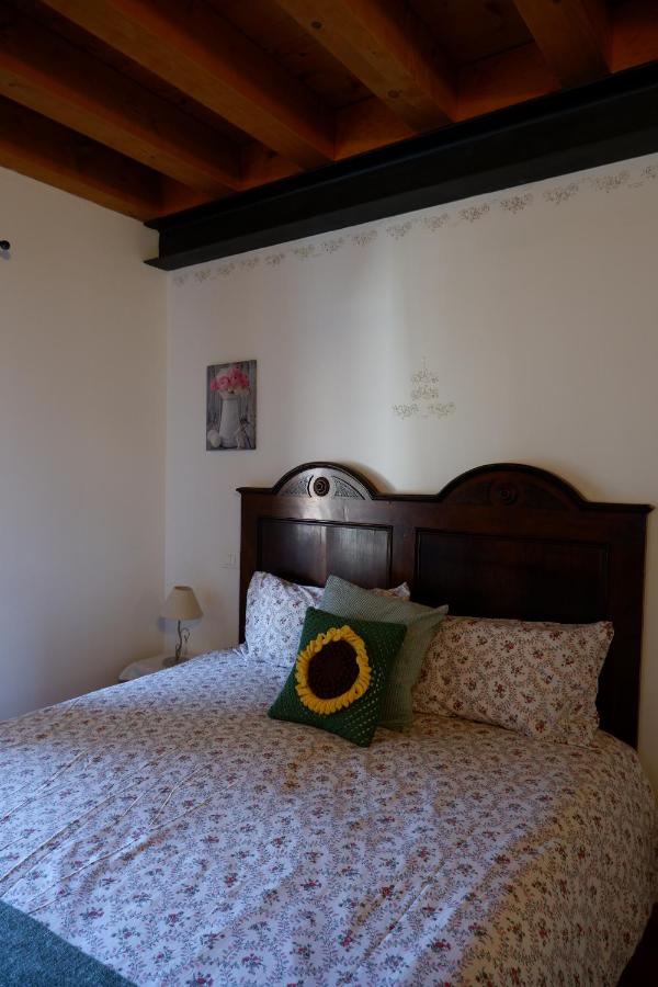 Basic Triple Room