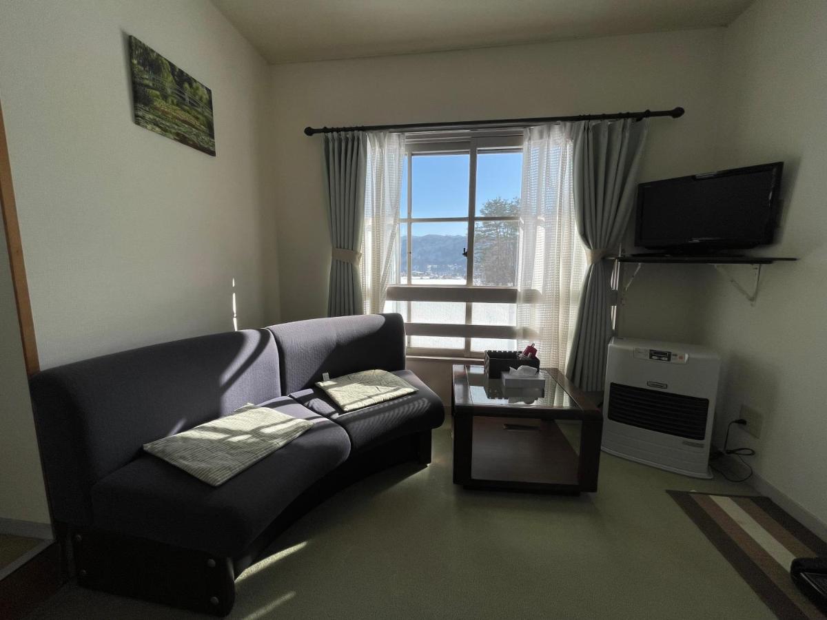 Suite with Mountain View