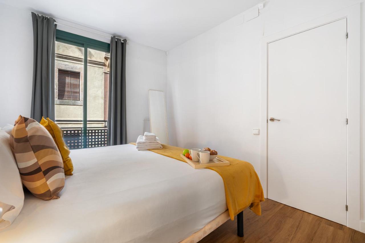 Lodging Apartments Liceu G2 - B&B Barcellona