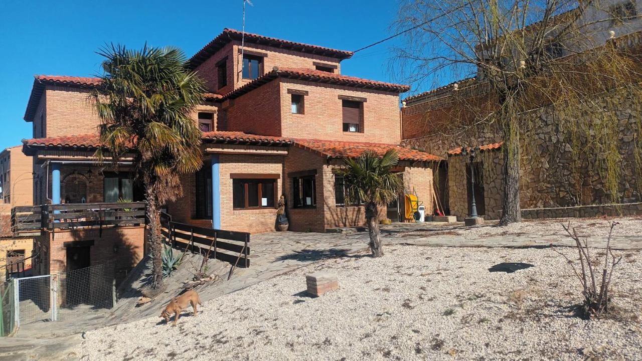 Casa Rural Mirador del Águila - B&B Paniza
