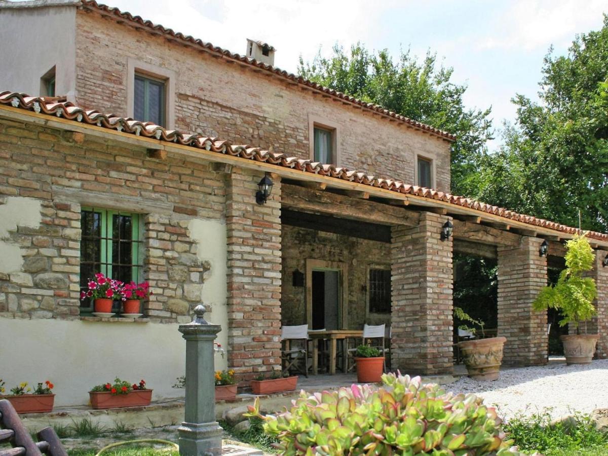 Residence Casa Mare Vallugola di Gabicce, Vallugola - B&B Castel di Mezzo