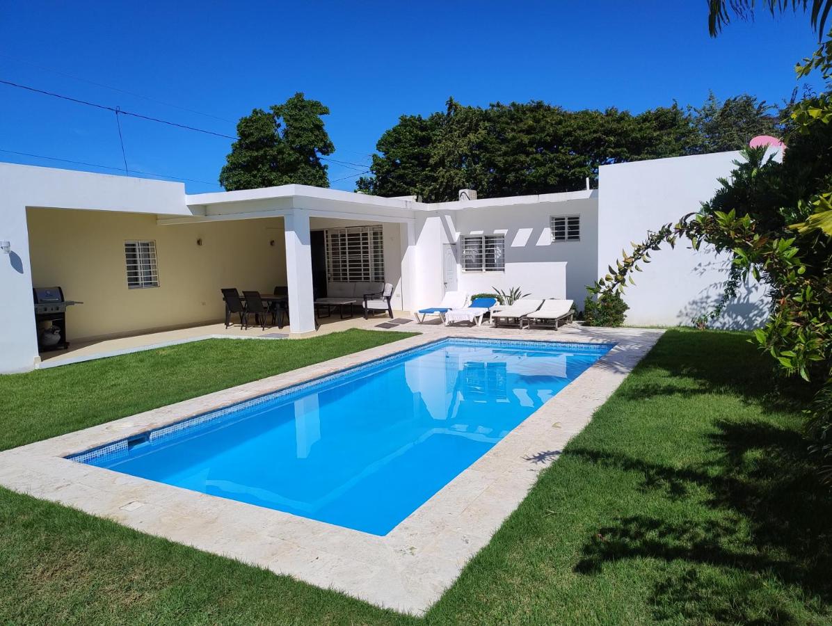 Villa Deluxe Costambar - Ferienwohnung