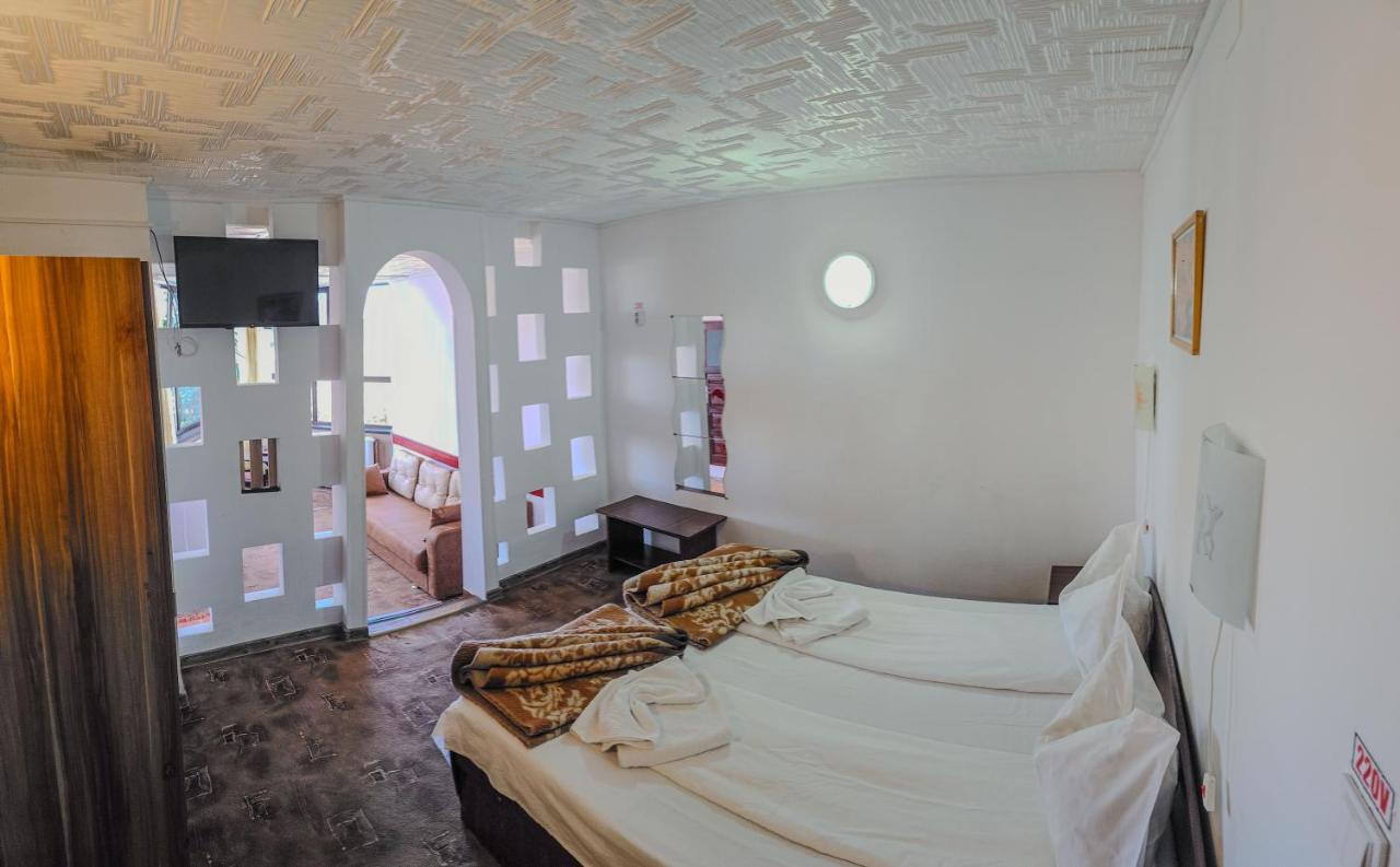 Twin Room with Bathroom