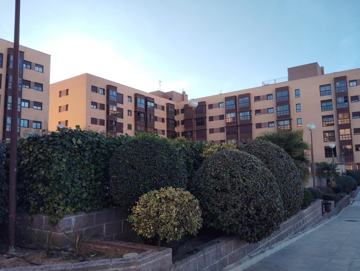 Aeropuerto IFEMA 3 - B&B