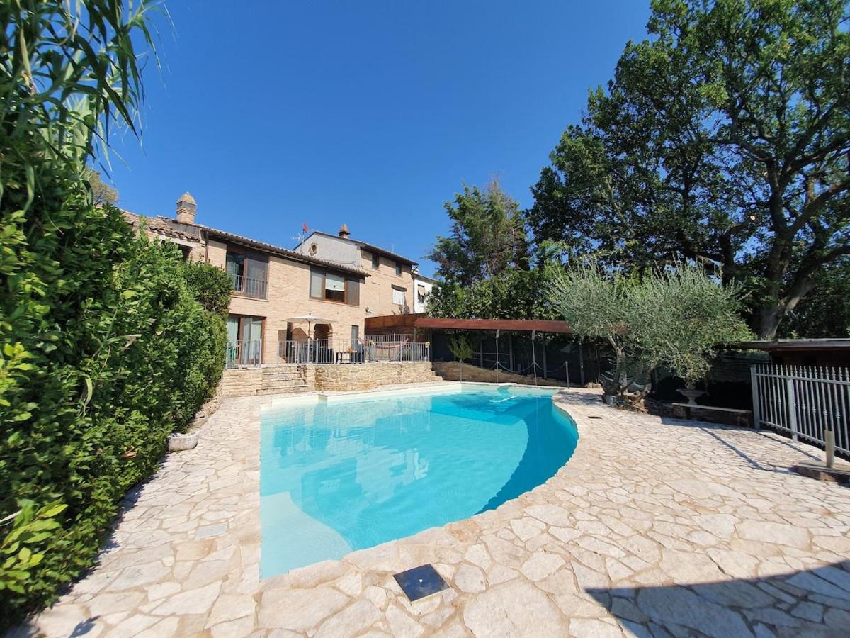 Villa Martin with private pool for 5 people - Ferienwohnung Montegranaro