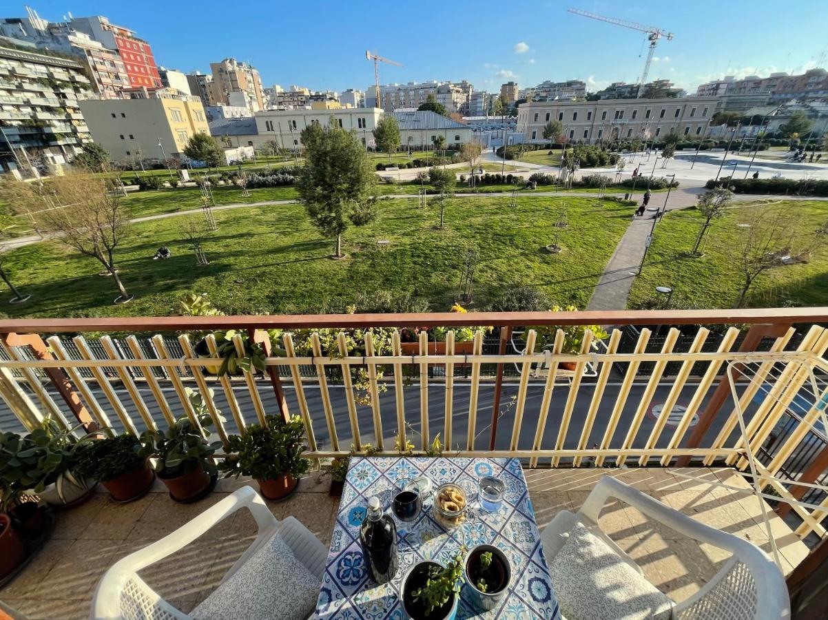 The Collector's Home - Station & Park view - B&B