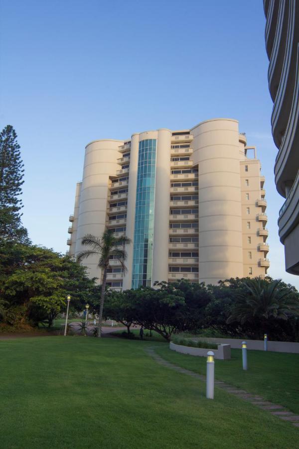 203 Oyster Quays - by Stay in Umhlanga - B&B Durban