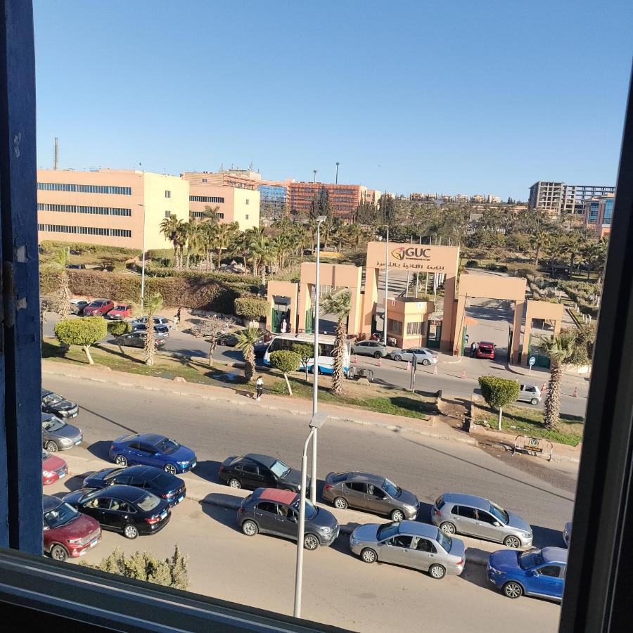 GUC View Female-Home - B&B