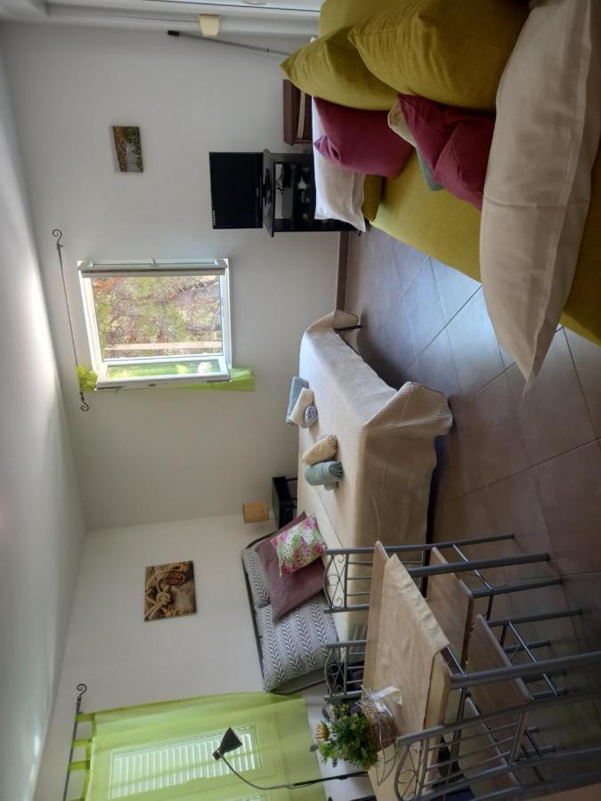 Studio-Apartment mit 1 Doppelbett