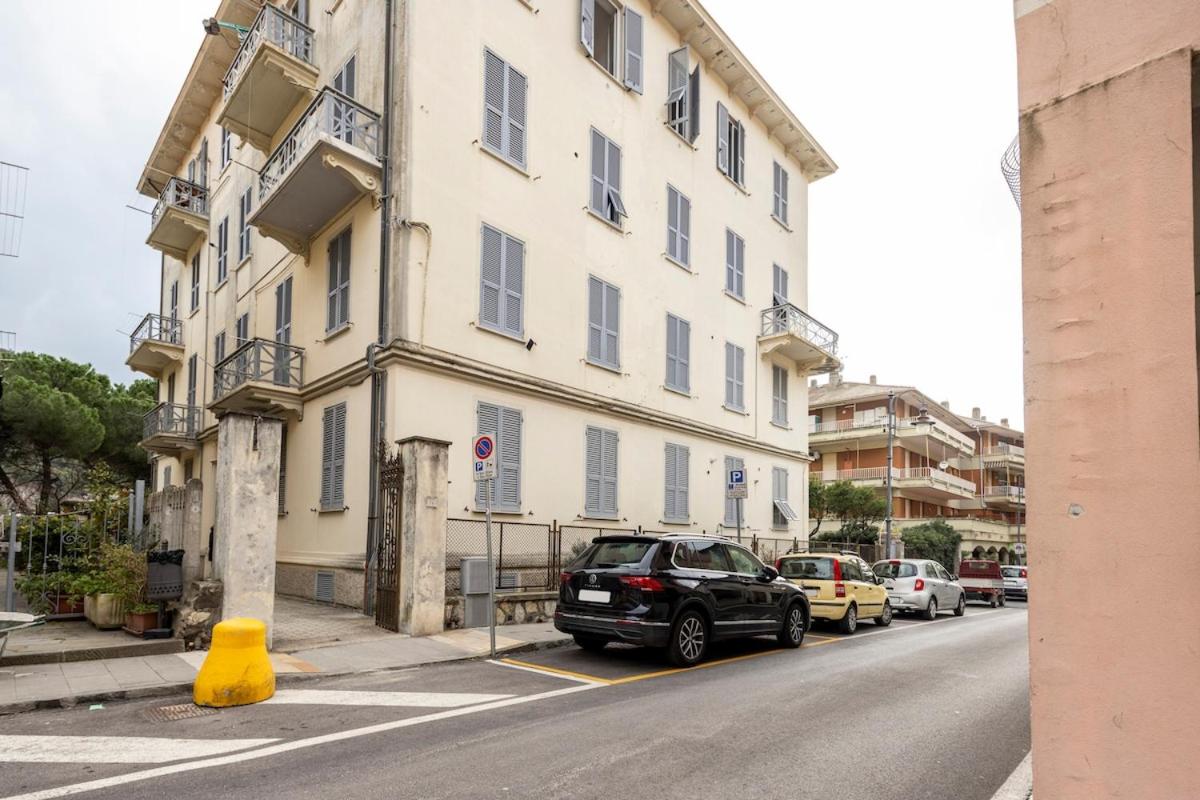 Appartamento Agata Deiva Marina 100 mt dal mare - B&B
