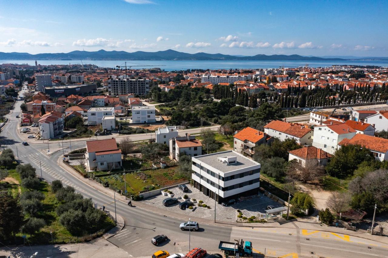 Apartment Luna - Bed and Breakfast Zadar