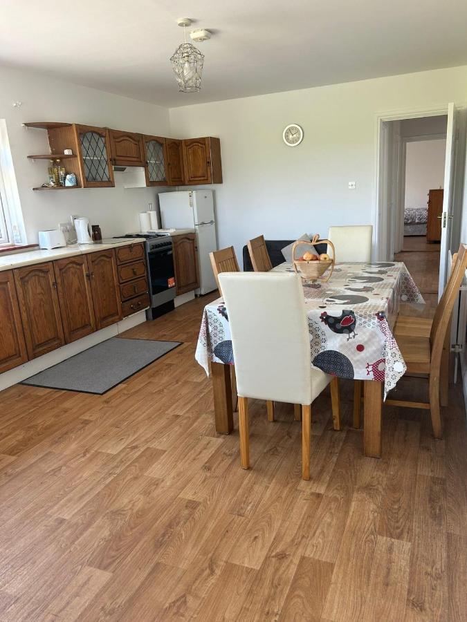 Panoramic Ocean views of EllyBay - B&B Clogher