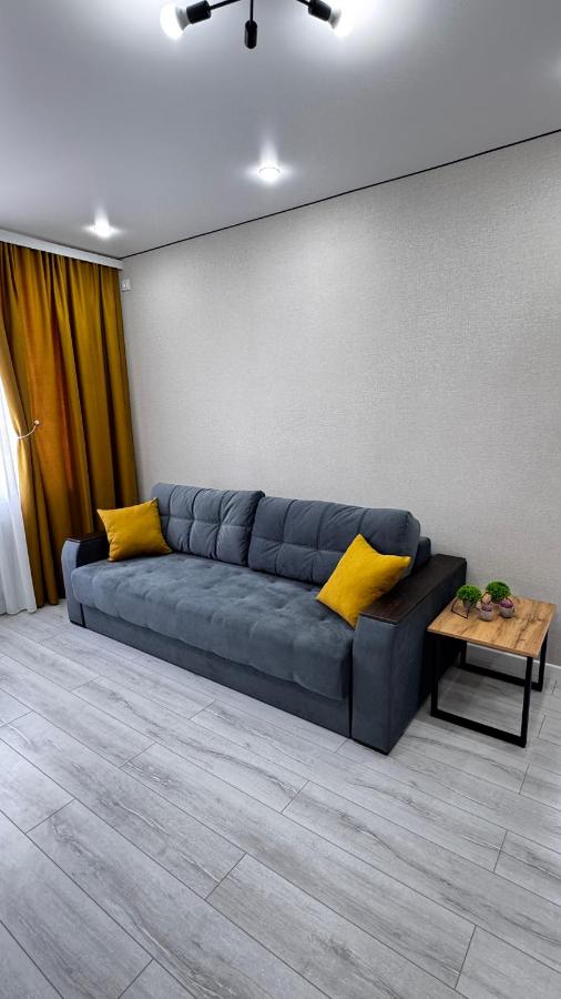 Квартира 11 мкр 30 дом - B&B