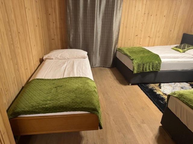 Apartment mit 3 Schlafzimmern und Seeblick