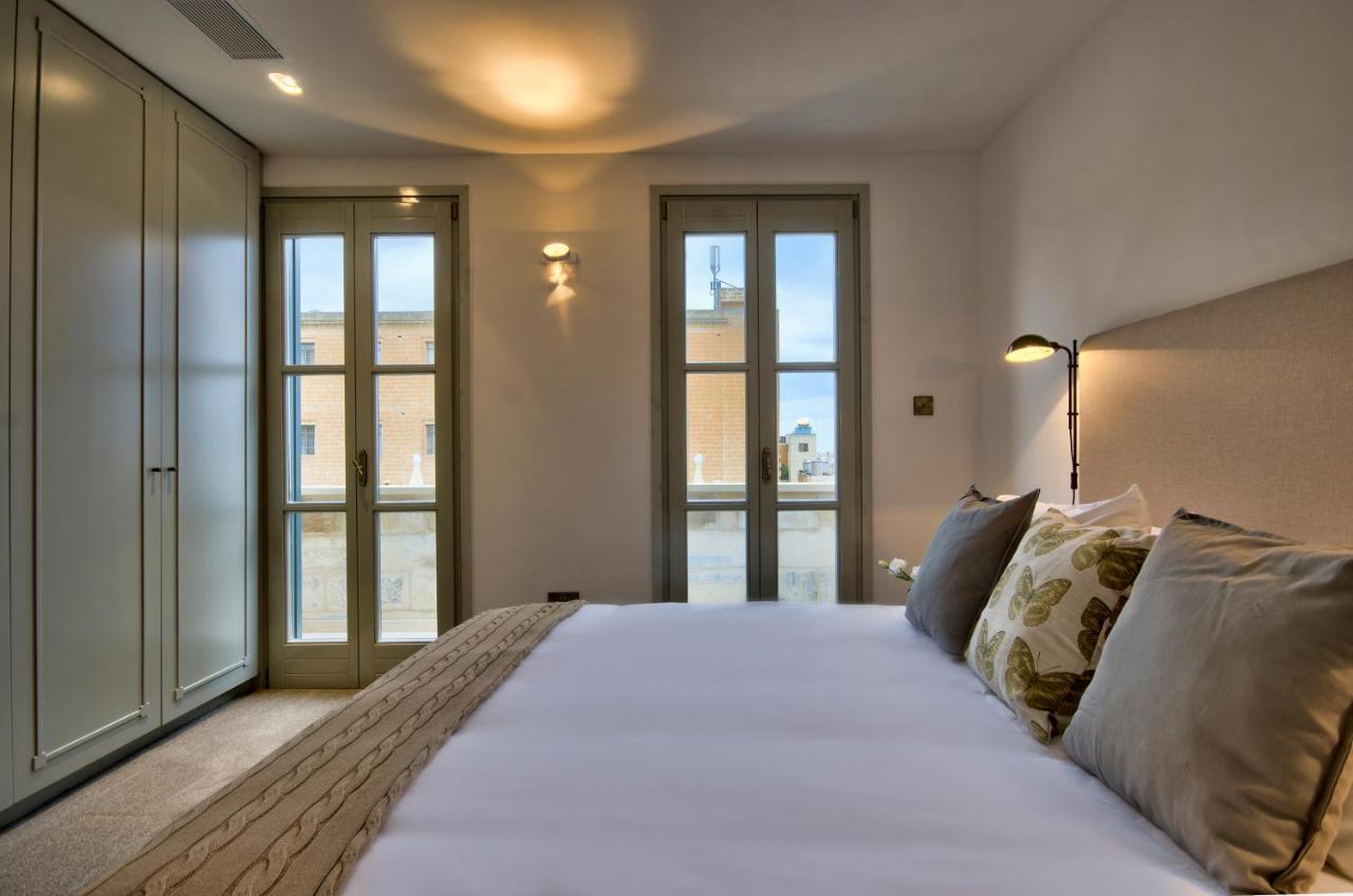 Penthouse Apartment