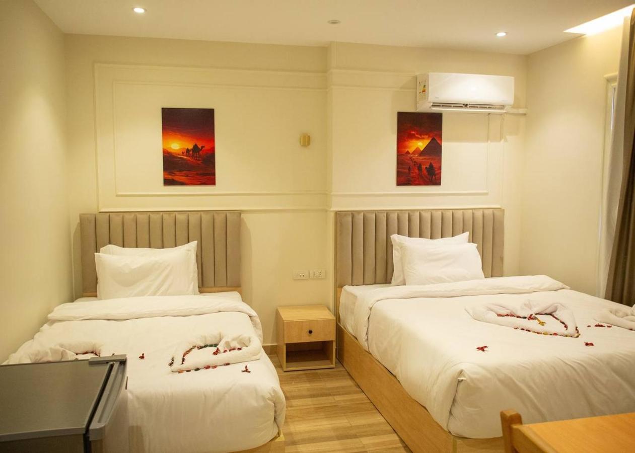Twin Room with Mountain View