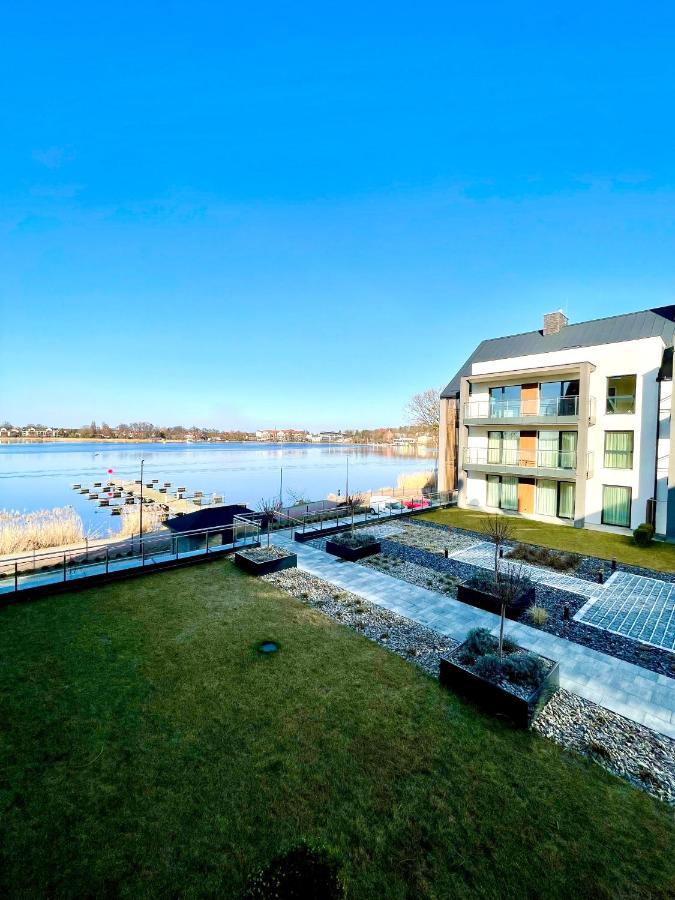 Apartament ŻURAW z widokiem na jezioro Drwęckie - B&B