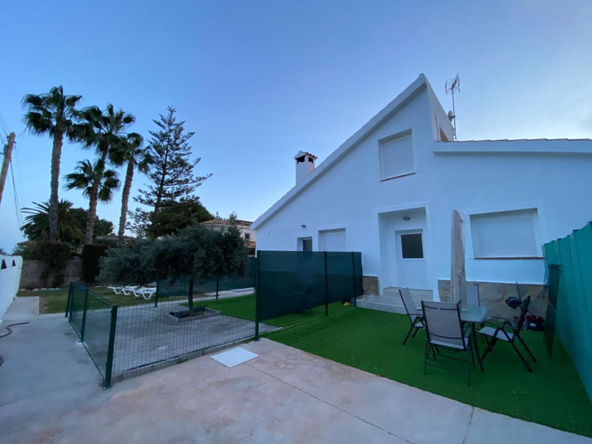 Apartamentos con piscina cerca playa - B&B