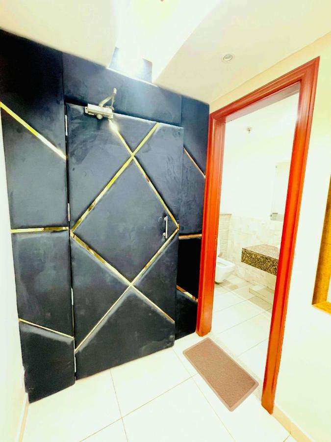 Lovely 1 bed apartment luxurious - B&B Lahore