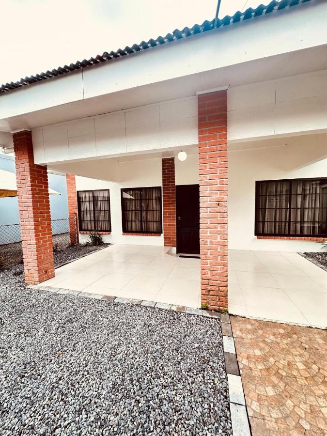 Venus Home - Ferienwohnung Guápiles